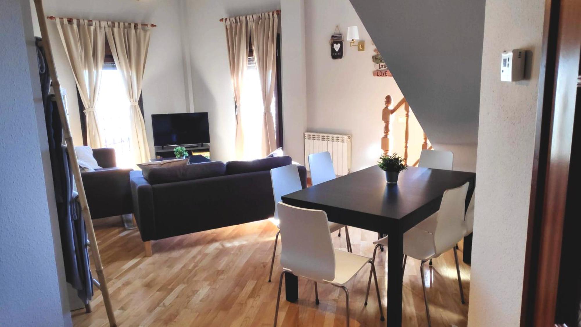 Apartamentos Go - Tordesillas House Zewnętrze zdjęcie
